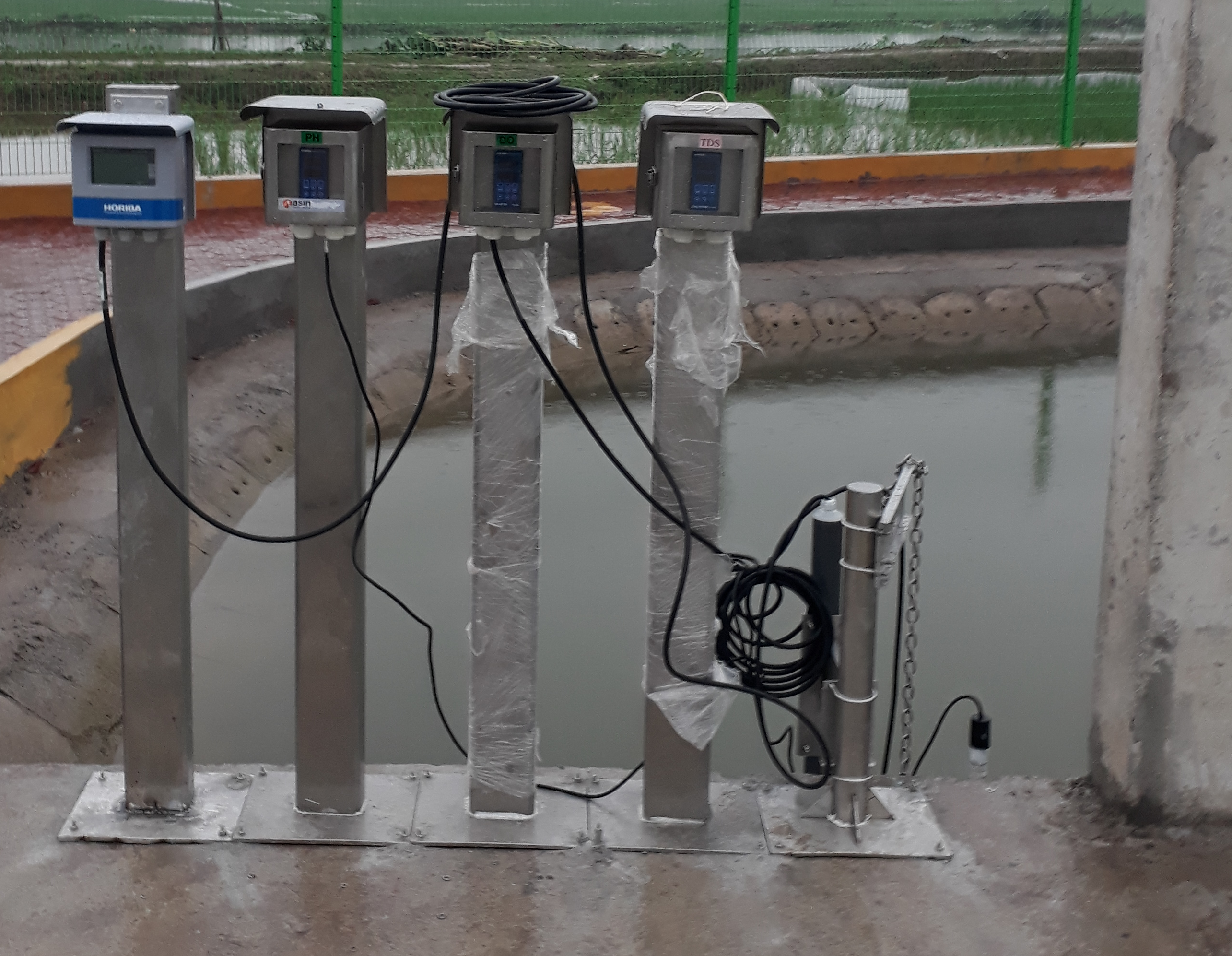 Lắp đặt hệ thống quan trắc nước