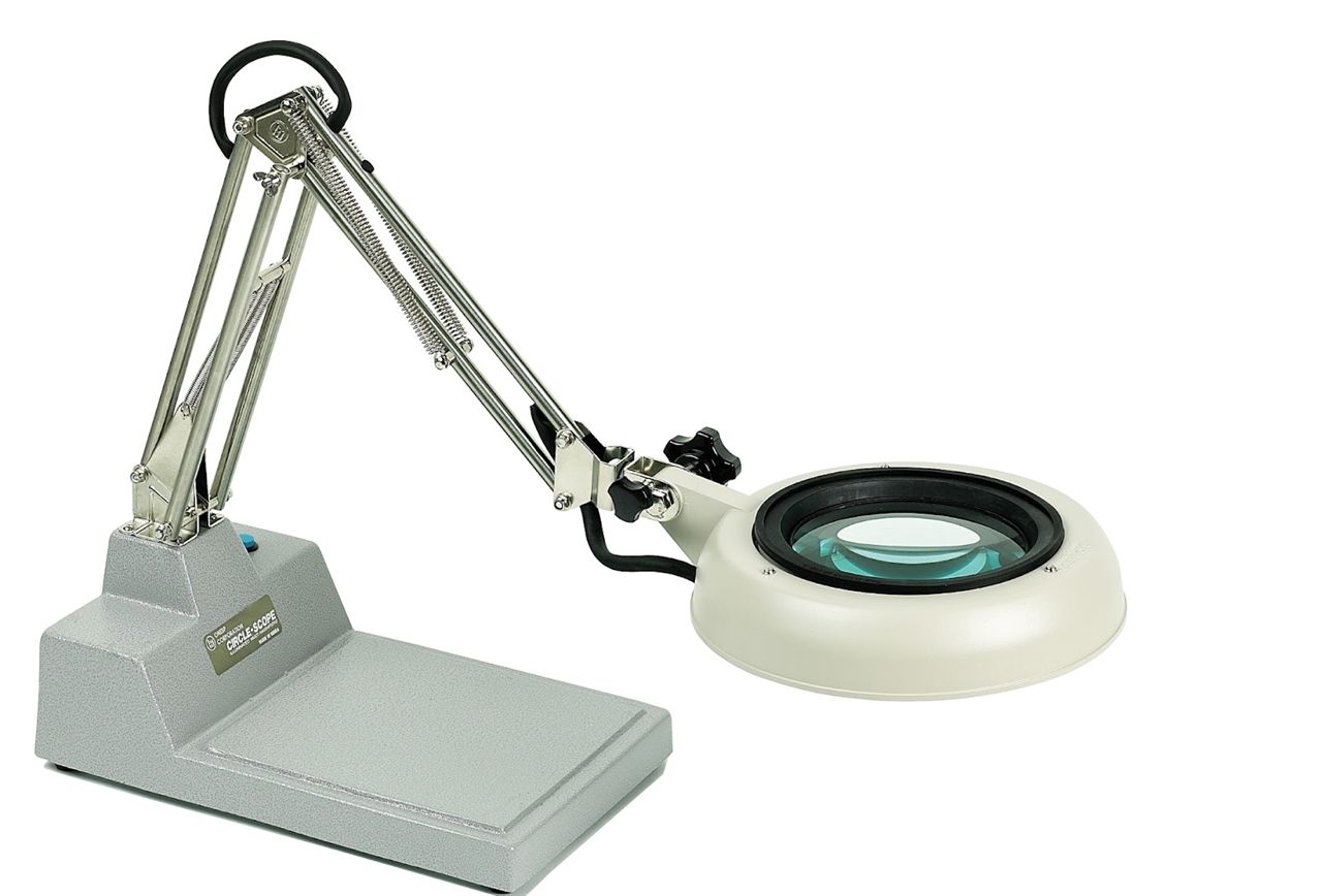 Kính lúp công nghiệp có đèn chiếu sáng Won OSP 2000, 500-750mm , loại để bàn